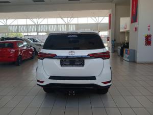 Toyota Fortuner 2.4GD-6 Raised Body automatic - Image 5
