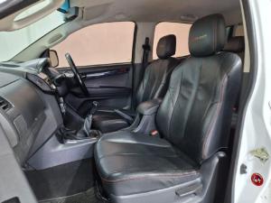 Isuzu KB 250D-Teq double cab X-Rider - Image 6