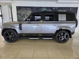 Land Rover Defender 110 D240 X-Dynamic SE - Image 2