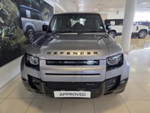 Land Rover Defender 110 D240 X-Dynamic SE - Image 4