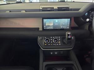 Land Rover Defender 110 D240 X-Dynamic SE - Image 9