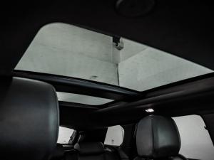 Land Rover Range Rover Evoque D200 R-Dynamic HSE - Image 20