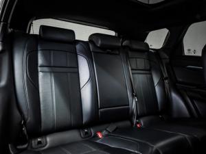 Land Rover Range Rover Evoque D200 R-Dynamic HSE - Image 21