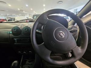 Nissan NP200 1.6i safety pack (aircon) - Image 9