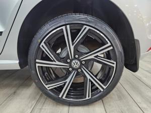 Volkswagen Polo Vivo hatch 1.4 Trendline - Image 4