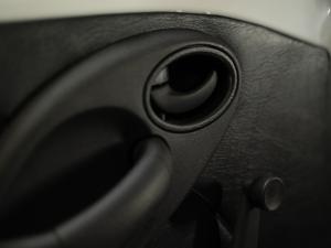 Mahindra Pik Up 2.2CRDe single cab S4 (aircon) - Image 31