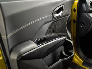 Mahindra XUV 3XO 1.2T AX7L - Image 33