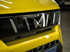 Mahindra XUV 3XO 1.2T AX7L - Image 7