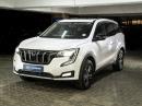 Thumbnail Mahindra XUV700 2.0T AX5