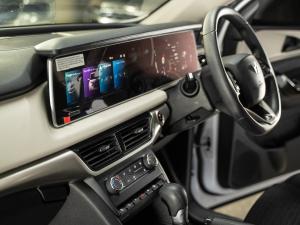 Mahindra XUV700 2.0T AX5 - Image 24