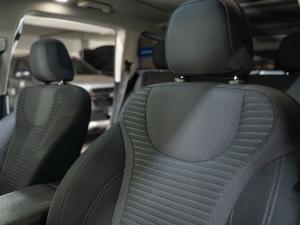 Mahindra XUV700 2.0T AX5 - Image 31