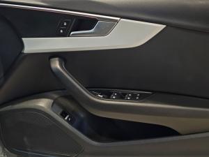 Audi A4 40TFSI S line - Image 13