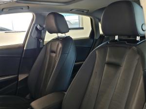 Audi A4 40TFSI S line - Image 6
