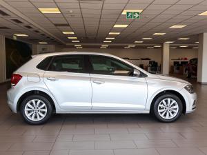 Volkswagen Polo hatch 1.0TSI Comfortline - Image 11
