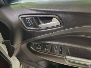 Ford Kuga 1.5T Ambiente auto - Image 15