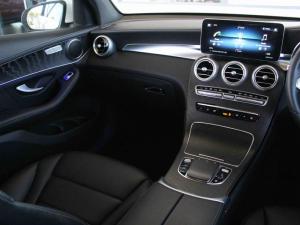 Mercedes-Benz GLC GLC300d coupe 4Matic - Image 10