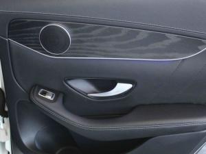 Mercedes-Benz GLC GLC300d coupe 4Matic - Image 15