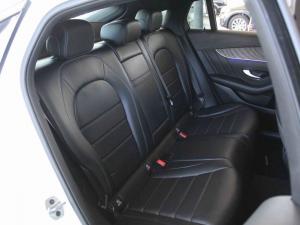 Mercedes-Benz GLC GLC300d coupe 4Matic - Image 17