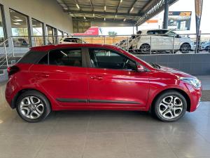 Hyundai i20 1.4 Fluid auto - Image 7