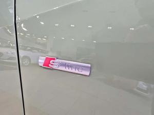Audi Q2 35TFSI S line - Image 7