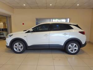 Opel Grandland X 1.6 Turbo Enjoy - Image 2
