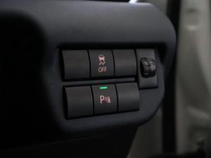 Toyota Starlet 1.5 XS auto - Image 18