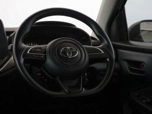 Toyota Starlet 1.5 XS auto - Image 19