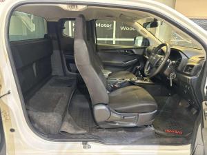 Isuzu D-Max 1.9TD Extended cab L - Image 11