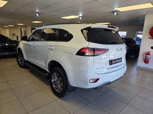 Isuzu mu-X 3.0TD LSE 4x4 - Image 9