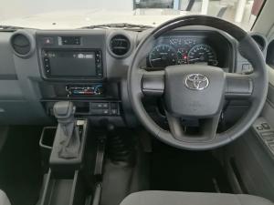 Toyota Land Cruiser 79 2.8GD-6 double cab - Image 18