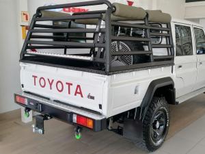 Toyota Land Cruiser 79 2.8GD-6 double cab - Image 9