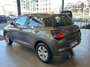 Suzuki Swift 1.2 GL+ manual - Image 4