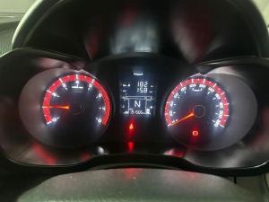 Mahindra XUV300 1.2T W6 - Image 14