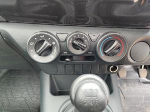 Toyota Hilux 2.0 single cab S (aircon) - Image 15