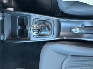 Toyota Starlet 1.5 XS manual - Image 12