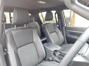 Toyota Hilux 2.8GD-6 double cab Legend auto - Image 18