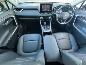 Toyota RAV4 2.5 Hybrid VX E-Four - Image 6