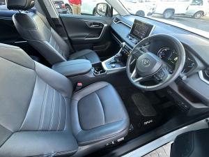 Toyota RAV4 2.5 Hybrid VX E-Four - Image 16