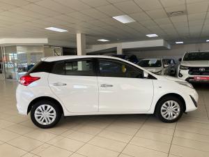 Toyota Yaris 1.5 Xi - Image 3