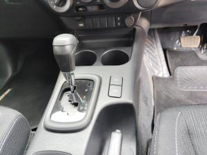 Toyota Hilux 2.4GD-6 double cab Raider auto - Image 13