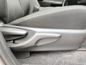 Toyota Hilux 2.4GD-6 double cab Raider auto - Image 20