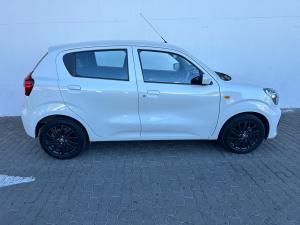 Toyota Vitz 1.0 XR auto - Image 3