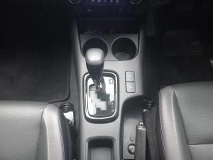 Toyota Hilux 2.8GD-6 double cab 4x4 Legend auto - Image 10
