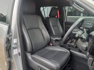 Toyota Hilux 2.8GD-6 double cab 4x4 Legend auto - Image 12