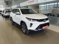 Thumbnail Toyota Fortuner 2.4GD-6 Raised Body automatic