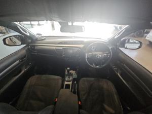Toyota Hilux 2.8 GD-6 RB Legend 4X4 automaticD/C - Image 6