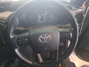 Toyota Hilux 2.8 GD-6 RB Legend 4X4 automaticD/C - Image 8