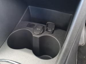 Volkswagen Polo Vivo 1.4 - Image 9