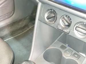 Volkswagen Polo Vivo 1.4 - Image 10