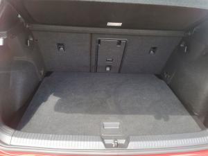 Volkswagen Golf GTI - Image 10